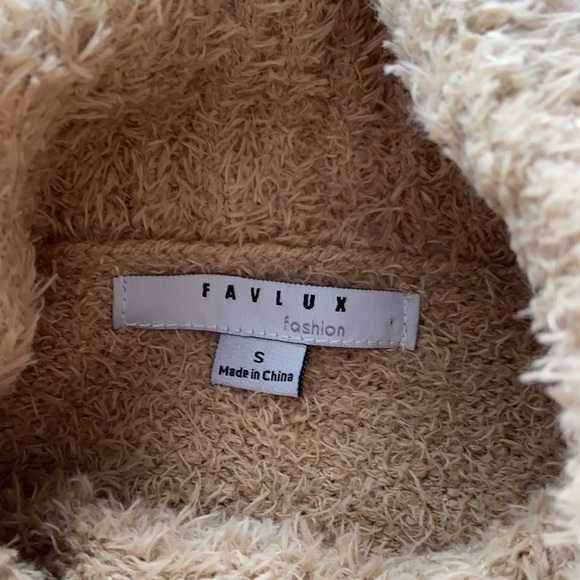 Sweater - Picture 3 of 3